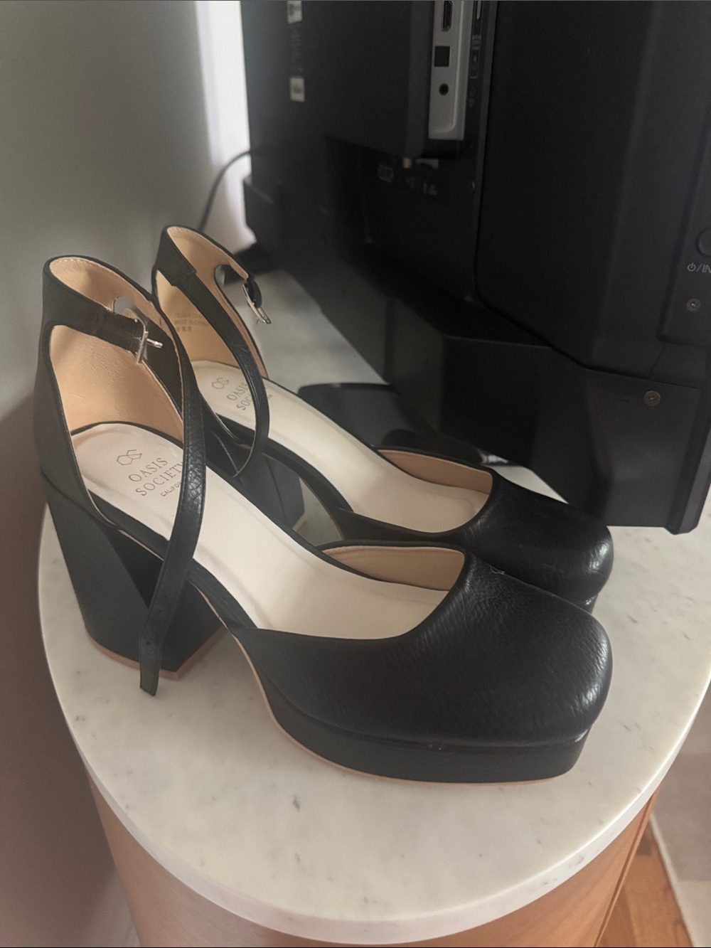 Oasis Society Black Leather Platform Mary Jane Heels